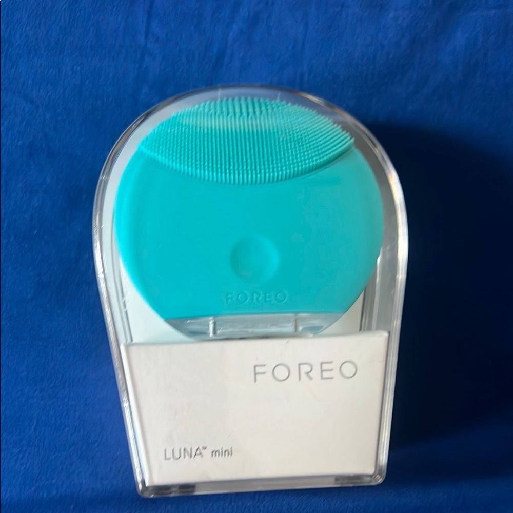 NEW FOREO LUNA mini Facial Cleansing Brush - Teal